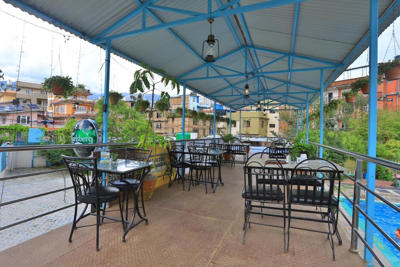 Oyo 591 Hotel Blue Moon Dharampur Экстерьер фото