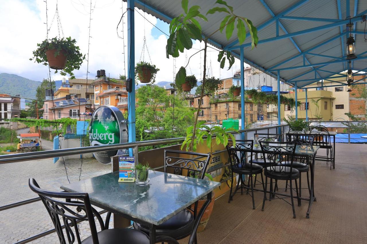 Oyo 591 Hotel Blue Moon Dharampur Экстерьер фото